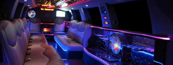 Best Limousine Service offering stretch limousines in Ayer, Massachusetts and surrounding communties.